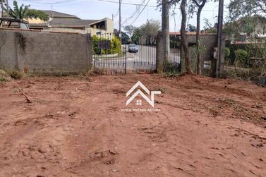 Terreno &agrave; venda - 400m&sup2; - Jardim dos Pinheiros