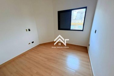 Casa &agrave; venda - 102m&sup2; - Nova Cerejeiras