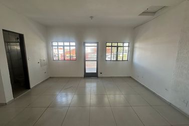 Sala Comercial para alugar - 60m&sup2; - CENTRO