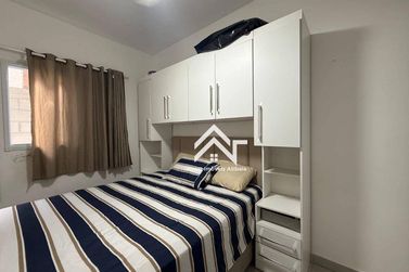 Casa &agrave; venda - 52m&sup2; - Jardim Colonial