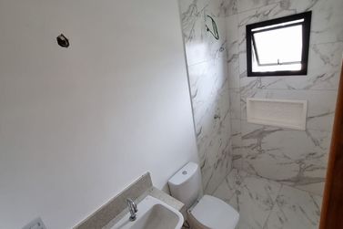 Casa &agrave; venda - 115m&sup2; - Jardim do Lago