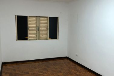 Casa para alugar - 160m&sup2; - CENTRO