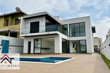 Casa &agrave; venda - 369m&sup2; - Figueira Garden