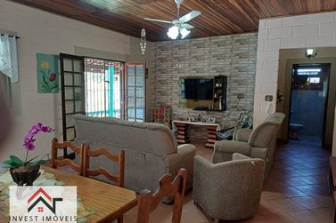 Ch&aacute;cara &agrave; venda - 1024m&sup2; - Vit&oacute;ria R&eacute;gia
