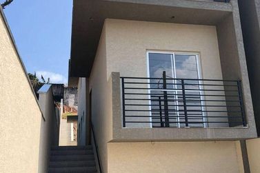 Casa &agrave; venda - 111m&sup2; - Jardim Brogot&aacute;
