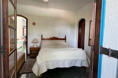 Casa para alugar - 350m&sup2; - Rio Abaixo