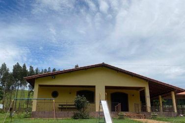 Casa &agrave; venda - 950m&sup2; - Tanque