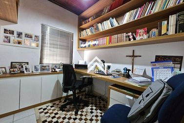 Ch&aacute;cara &agrave; venda - 2000m&sup2; - Vit&oacute;ria R&eacute;gia
