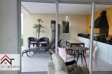 Casa &agrave; venda - 292m&sup2; - Condom&iacute;nio Residencial &Aacute;gua Verde