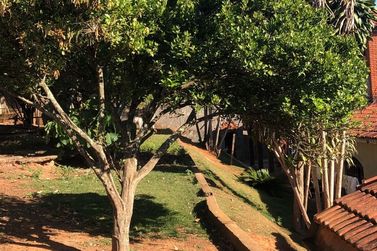 Ch&aacute;cara &agrave; venda - 1200m&sup2; - Loteamento Fazenda Santana