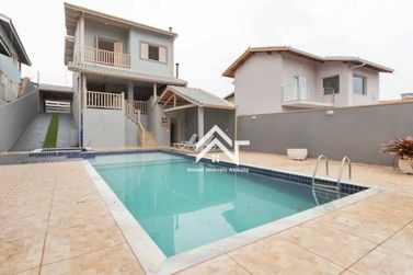 Sobrado para alugar - 338m&sup2; - Jardim dos Pinheiros