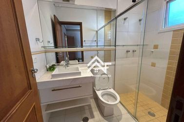 Casa &agrave; venda - 320m&sup2; - Jardim Paulista