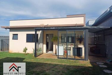 Casa &agrave; venda - 153m&sup2; - Loteamento Parque Serras de Atibaia I