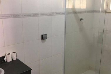 Ch&aacute;cara &agrave; venda - 3200m&sup2; - Parque Rio Abaixo