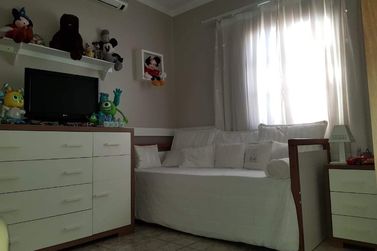 Casa &agrave; venda - 170m&sup2; - Jd. Alvin&oacute;polis