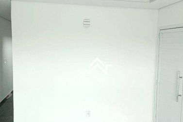 Casa &agrave; venda - 161m&sup2; - Jardim do Lago