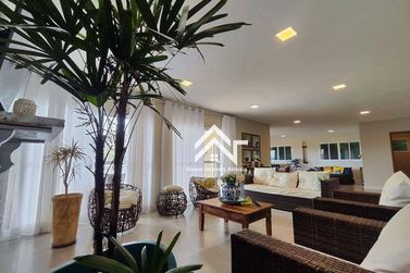 Casa &agrave; venda - 512m&sup2; - Condom&iacute;nio Portal Ouro Verde