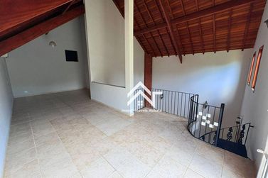 Casa &agrave; venda - 240m&sup2; - Jardim Paulista