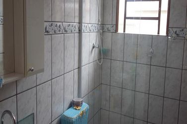 Casa &agrave; venda - 150m&sup2; - Jardim Alvin&oacute;polis