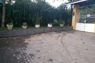 Ch&aacute;cara &agrave; venda - 284m&sup2; - CH&Aacute;CARAS FERN&Atilde;O DIAS
