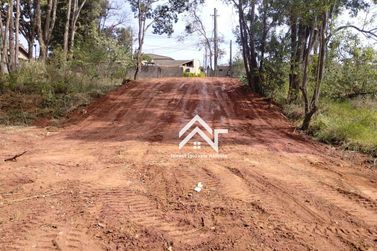 Terreno &agrave; venda - 400m&sup2; - Jardim dos Pinheiros