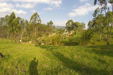 Terreno &agrave; venda - 2001m&sup2; - Jardim Est&acirc;ncia Brasil