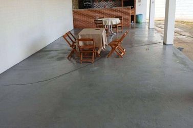Ch&aacute;cara &agrave; venda - 1500m&sup2; - Alpes Bom Jesus