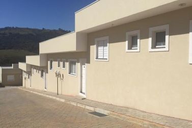 Casa &agrave; venda - 70m&sup2; - Ribeir&atilde;o dos Porcos