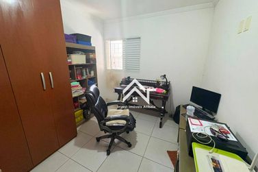 Casa &agrave; venda - 120m&sup2; - Nova Cerejeira