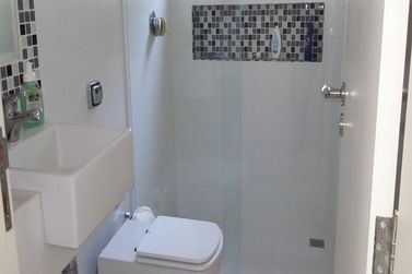 Casa &agrave; venda - 300m&sup2; - Condom&iacute;nio Shambala I