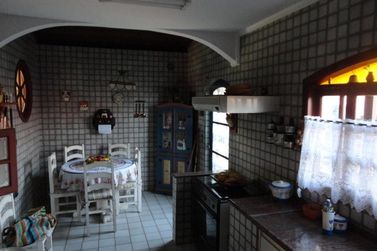 Casa &agrave; venda - 214m&sup2; - PARQUE DAS GAR&Ccedil;AS I