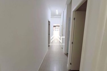 Sal&atilde;o Comercial para alugar - 224m&sup2; - Centro