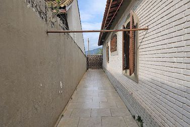 Casa &agrave; venda - 222m&sup2; - Jardim do Lago