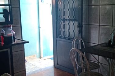 Casa &agrave; venda - ALVIN&Oacute;POLIS