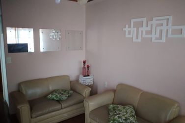 Casa &agrave; venda - JARDIM IMPERIAL