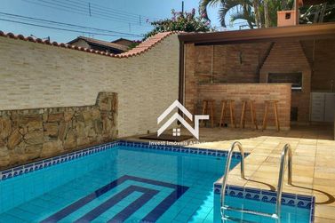 Casa para alugar - 146m&sup2; - Jardim do Lago