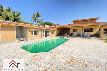 Casa para alugar - 700m&sup2; - Vila Petr&oacute;polis