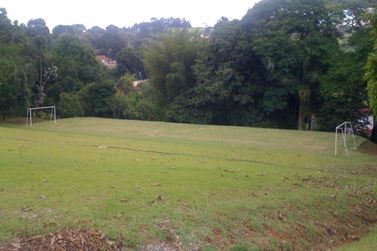S&iacute;tio &agrave; venda - 810m&sup2; - Jardim Maracan&atilde;