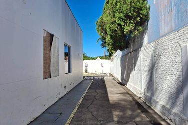 Sal&atilde;o Comercial para alugar - 369m&sup2; - Vila Esperia ou Giglio