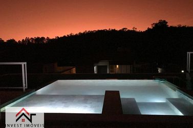 Casa &agrave; venda - 385m&sup2; - Condominio Quintas da Boa Vista