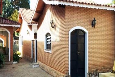 Casa &agrave; venda - 919m&sup2; - Vila Esperia