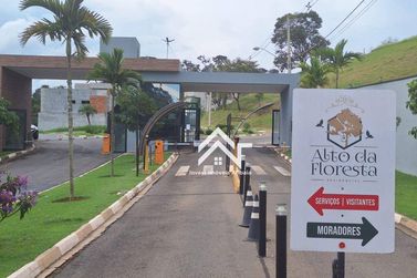 Casa &agrave; venda - 200m&sup2; - Condom&iacute;nio Alto da Floresta