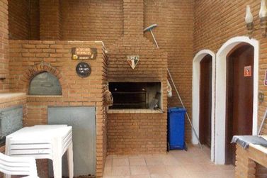 Ch&aacute;cara &agrave; venda - 650m&sup2; - Jardim Maracan&atilde;