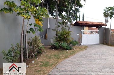 Casa &agrave; venda - 256m&sup2; - Jardim do Lago