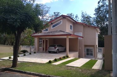 Casa &agrave; venda - 300m&sup2; - CONDOM&Iacute;NIO SHAMBALA I