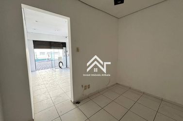Sal&atilde;o Comercial para alugar - 50m&sup2; - Centro