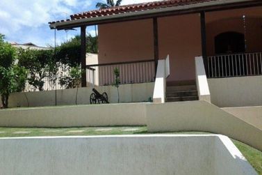 Casa &agrave; venda - 450m&sup2; - Nova Gard&ecirc;nia