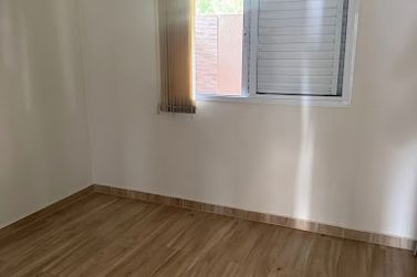 Casa &agrave; venda - 68m&sup2; - Jardim Colonial