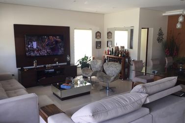 Casa &agrave; venda - 265m&sup2; - Jd das Flores