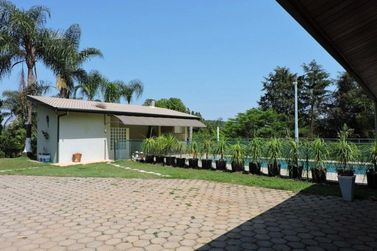 Ch&aacute;cara &agrave; venda - 450m&sup2; - CAETETUBA